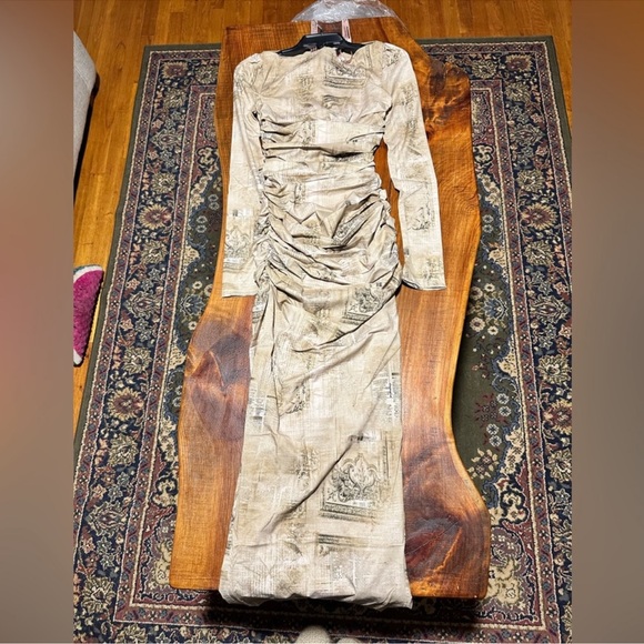 House of cb long sleeve dress - size xs - NWT - Picture 3 of 5